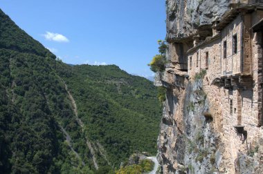 Yunanistan Epirus, Kipinas Manastırı