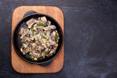 Boeuf? la Stroganoff. Rus Gıda tarzı güveç (stroganoff)