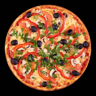 Üst manzara siyah arka planda lezzetli İtalyan pizzası