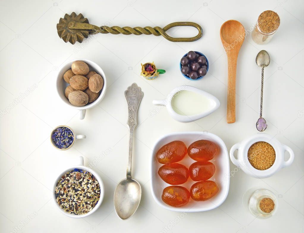 Food knolling - Ingredients and utensils