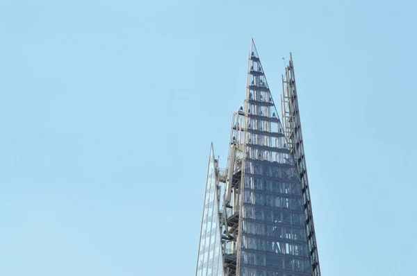 Londra / Uk - Ağustos 2019: Londra 'daki ünlü yapı Parçası' nın ayrıntılı görünümü