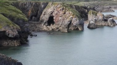 Pembrokeshire Ulusal Parkı, Temby, Galler, Uk, deniz, uçurumlar, kayalar, natura, okyanus, sahil, dalgalar, kum,
