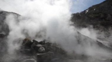 Phlegraean alanlar, Campi Flegrei, Solfatara, sis, buhar, fumaroles, volkanik alan, volkan, vulcano, caldera, hidrotermal aktivite, Pozzuoli, Napoli, Naples, İtalya,