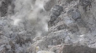 Phlegraean alanlar, Campi Flegrei, Solfatara, sis, buhar, fumaroles, volkanik alan, volkan, vulcano, caldera, hidrotermal aktivite, Pozzuoli, Napoli, Naples, İtalya,