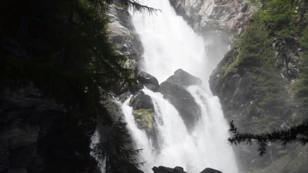 Waterval Van Lillaz Het Nationale Park Gran Paradiso Italië — Stockvideo