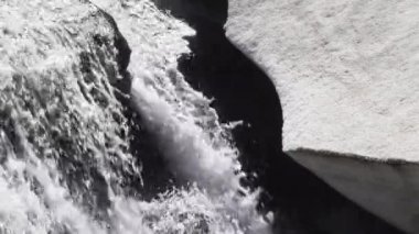  Çözünme, torrent, dere, su, alp praire, erime, manzara, erime, gevşeme, çözülme, gevşeme, gevşeme, gevşeme, Pousset, Cogne, İtalya