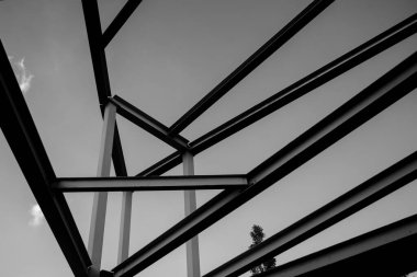 Demir kirişleri soyutlama şeklinde.