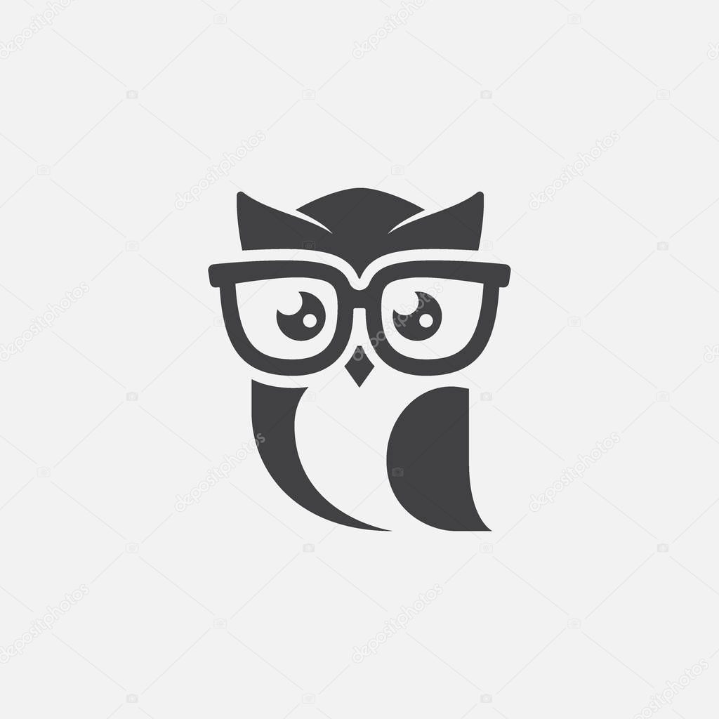 Owl logo tempalte, owl sunglasses logo design, owl mascot design, owl character design vector