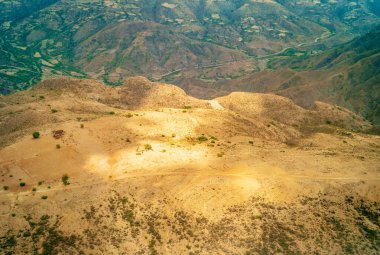 Bolivya 'nın Chuquisaca Eyaleti' nde Çölsel ve Kuru Manzara