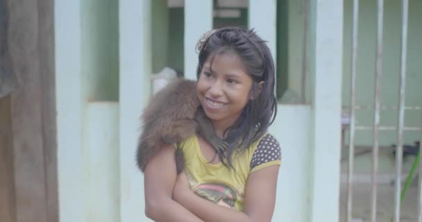 Puerto Rico Pando Bolivien April 2017 Lächelndes Kleines Brünettes Mädchen — Stockvideo
