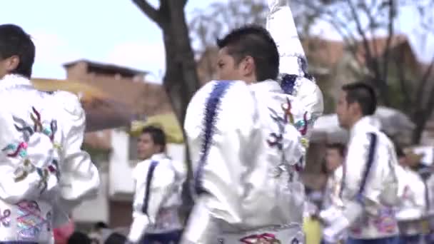 Sucre Chuquisaca Bolivia Septiembre 2013 Típico Folclórico Grupo Boliviano Danza — Vídeo de stock