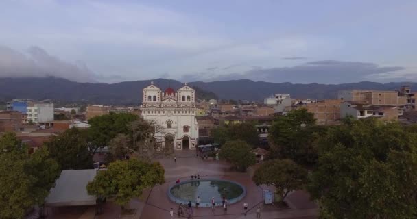 Guatape Antioquia Colombia August 2019 Main Square Front Village Church — Stock Video