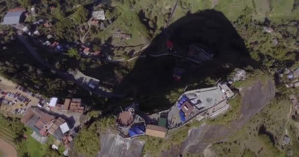 Antioquia Kolombiya Daki Guatape Kasabasına Giden Ana Yol — Stok video