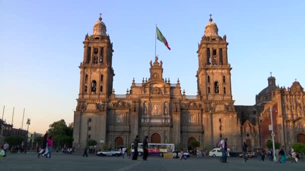 Meksyk Meksyk Plac Konstytucji Znany Jako Zcalo Flagą Kraju Płonącą — Wideo stockowe