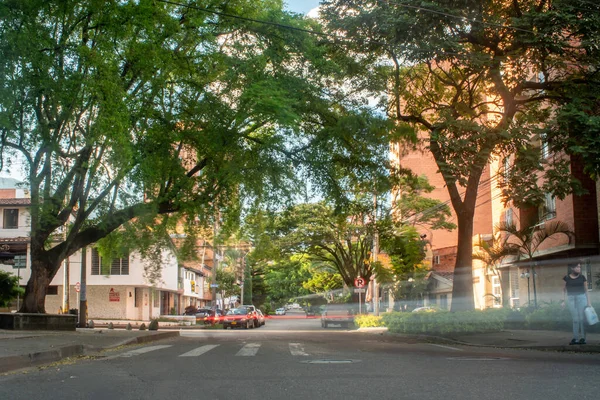 Medellin Antioquia Colombia August 2020 Cars Passerby Going Fast Streets — 图库照片