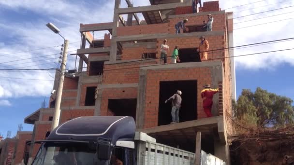 Paix Bolivie Juillet 2013 Les Travailleurs Passent Les Briques Une — Video