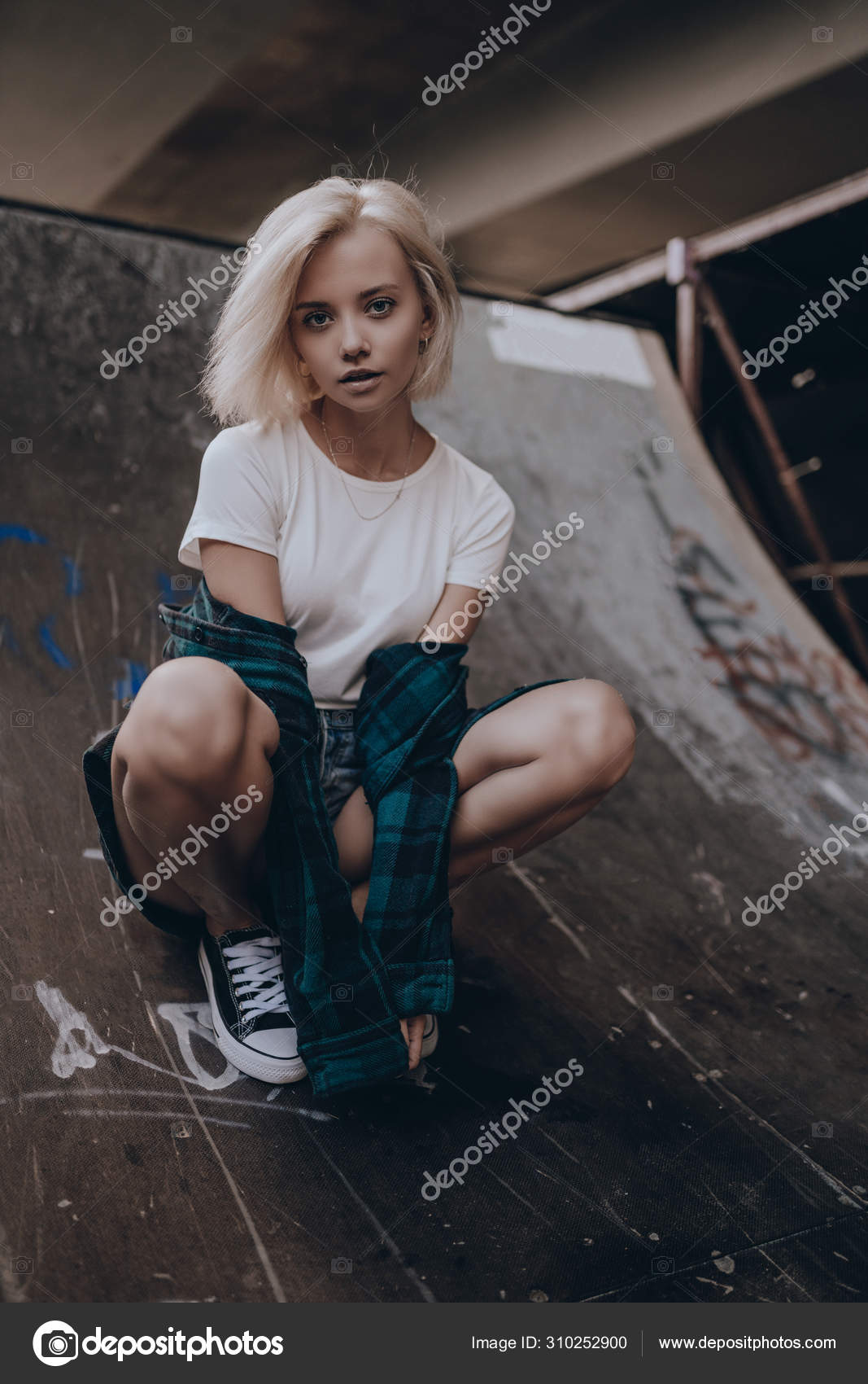 Fashionable Beautiful Blonde Woman Posing Outdoor In Casual