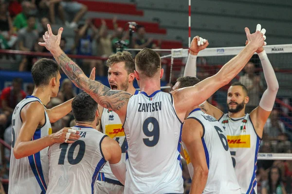 Torneo de la Selección Italiana de Voleibol Hombres de Calificación Para Tokio 2020 - Día 2 - Italia vs Australia — Foto de Stock