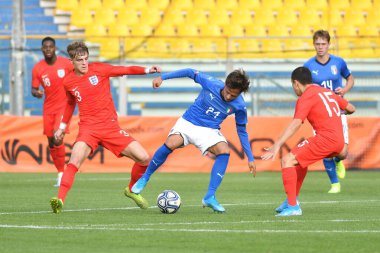 İtalyan Futbol Takımı 8 Milletler 20 Yaş Altı - İtalya İngiltere 'ye Karşı