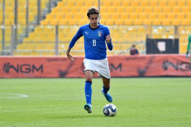 İtalyan Futbol Takımı 8 Milletler 20 Yaş Altı - İtalya İngiltere 'ye Karşı