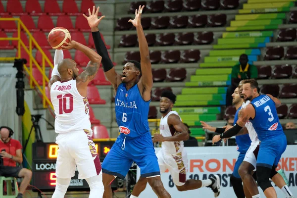 Italia Selección Nacional de Baloncesto Verona Copa de Baloncesto - Italia vs Venezuela — Foto de Stock