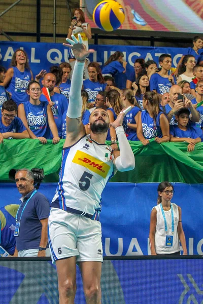 Torneo de la Selección Italiana de Voleibol Hombres de Calificación Para Tokio 2020 - Día 2 - Italia vs Australia — Foto de Stock