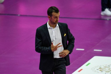 Voleybol İtalyan Serie A1 Kadınlar Şampiyonası Imoco Volley Conegliano Saugella Takımı Monza 'ya karşı