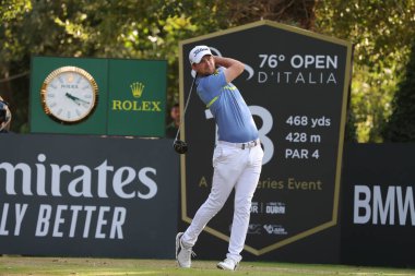 Golf 76 ° İtalya 'yı aç