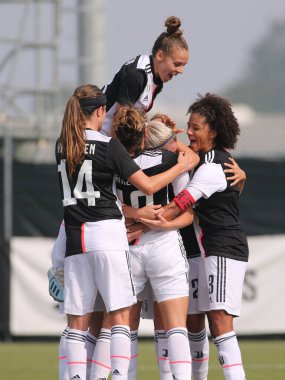 İtalyan Futbolu Serisi Kadınlar Şampiyonası Juventus Kadınlar Florentia S. Gimignano 'ya karşı.