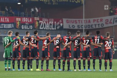 İtalyan Futbolu Serisi A Erkekler Şampiyonası Genoa, Ac Milan 'a karşı