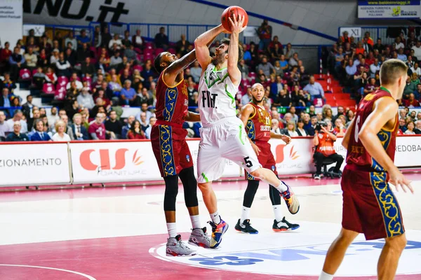 Baloncesto Eurocopa Umana Reyer Venezia vs Tofas Bursa — Foto de Stock