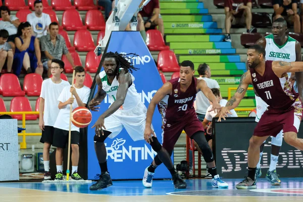 Equipos Internacionales de Baloncesto Verona Basketball Cup 2019 - Senegal vs Venezuela — Foto de Stock