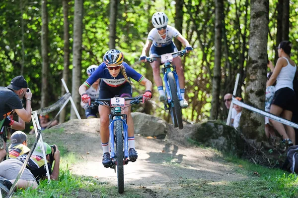 MTB - Mountain Bike Cross-Country World Cup - Val di Sole UCI MTB - Feminino — Fotografia de Stock