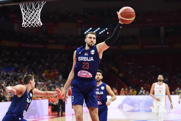 Equipos Internacionales de Baloncesto Copa Mundial de Baloncesto de China 2019 - España vs Serbia — Foto de Stock
