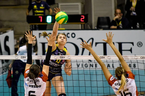 Liga dos Campeões de Voleibol Feminino Imoco Conegliano vs LituKS Commercecon — Fotografia de Stock