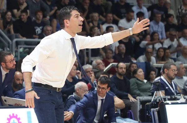 Baloncesto italiano Serie A Campeonato Fortitudo Bolonia vs De Longhi Treviso Basket — Foto de Stock