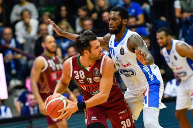 İtalya Basketbol Şampiyonası De Longhi Treviso Basket Umana Reyer Venezia 'ya karşı