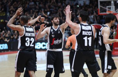 İtalyan Basketbolu A Serie Championship Segafredo Virtus Bologna OpenJobmetis Varese 'e karşı