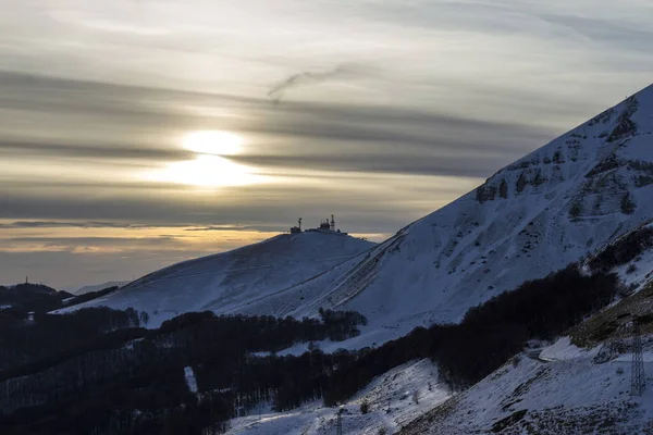 Montagne Terminillo Pendant Neige Sur Montagne Terminillo Pendant Coucher Soleil — Photo