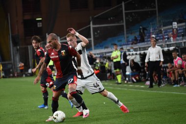 Stefano sturaro (Genova, İtalya, 23 Haziran 2020 - LM / Danilo Vigo 'da Cenova-Parma davasında yer alan kulusevski dejan (parma)