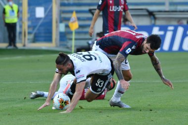 Mattia sprocati (parma) ve Roberto Soriano (bolonya) Parma, İtalya 'da Bologna maçında, 12 Temmuz 2020 - LM / Alessio Tarpini