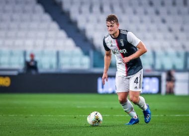 Juventus 'lu Matthijs de Ligt, 26 Haziran 2020 tarihinde İtalya' nın başkenti Torino 'daki Allianz Stadyumu' nda Juventus ile ABD Lecce arasında oynanan 2019 / 20 karşılaşmasında - Fotoğraf: Fabrizio Carabelli / LM