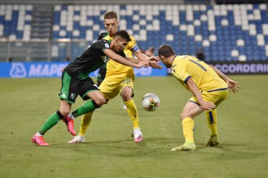 mert muldur sassuono darko lazovic verona ve valerio verre verona arasında 28 Haziran 2020 - LM / Alessio Tarpini - Reggio Emilia, İtalya 'da Hellas Verona' ya karşı