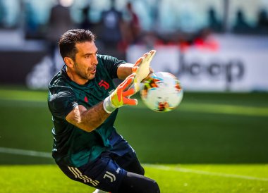 Juventus 'lu Gianluigi Buffon, Serie A 2019 / 20 karşılaşmasında Torino FC ile Torino Stadyumu, Torin, İtalya - Fotoğraf: Fabrizio Carabelli / LM