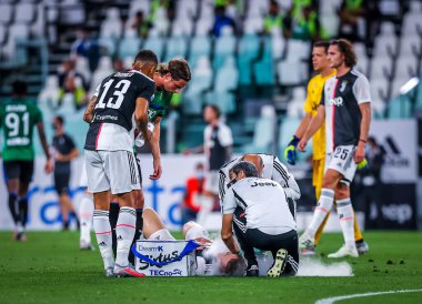 Napoli 'den Jose Callejon, SSC Napoli ile AS Roma arasındaki Serie A TIM maçında ilk golünü attıktan sonra, 5 Temmuz 2020' de San Paolo Stadyumu Fotoğraf: LPS / MARCO IORIO / LM    