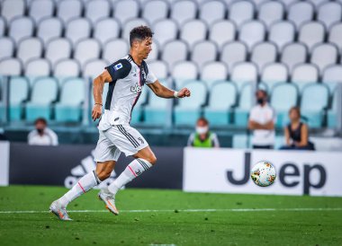 Napoli 'den Jose Callejon, SSC Napoli ile AS Roma arasındaki Serie A TIM maçında ilk golünü attıktan sonra, 5 Temmuz 2020' de San Paolo Stadyumu Fotoğraf: LPS / MARCO IORIO / LM    