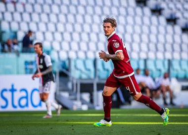 Torino FC 'den Vojnovic Lyanco, Serie A 2019 / 20 karşılaşmasında Torino FC ile Torino FC arasında 4 Temmuz 2020 tarihinde Torin, İtalya' daki Allianz Stadyumu 'nda oynanan maçta - Fotoğraf: Fabrizio Carabelli / LM