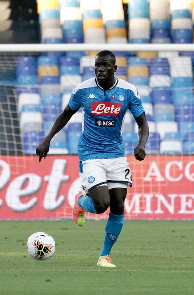 Napoli 'nin kalidou koulibaly' si Napoli vs Spal sırasında Napoli, İtalya 'daki San Paolo Stadyumu' nda, 28 Haziran 2020 - LM / Marco Iorio