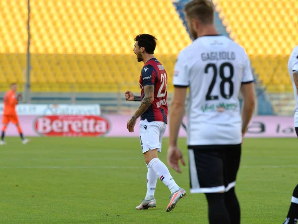 Bolognai Roberto Soriano Parma Bologna Során Elért Gólszerzés Után Ünnepel — Stock Fotó