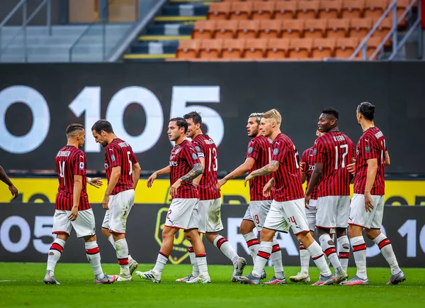 Milan Palyers Γιορτάζει Γκολ Κατά Διάρκεια Του Αγώνα Serie 2019 — Φωτογραφία Αρχείου